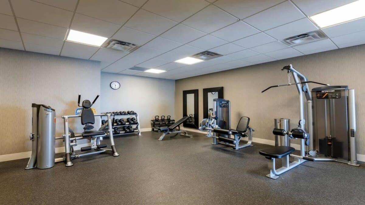 26Th Fl Bold Cozysuites With Pool, Gym 达拉斯 外观 照片